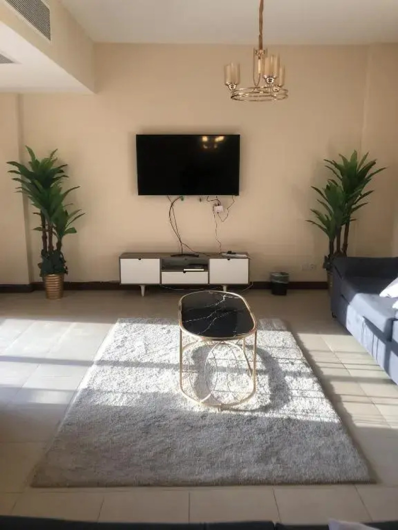 4 bedroom apt in king Abdullah economy city ابراج الشاطي