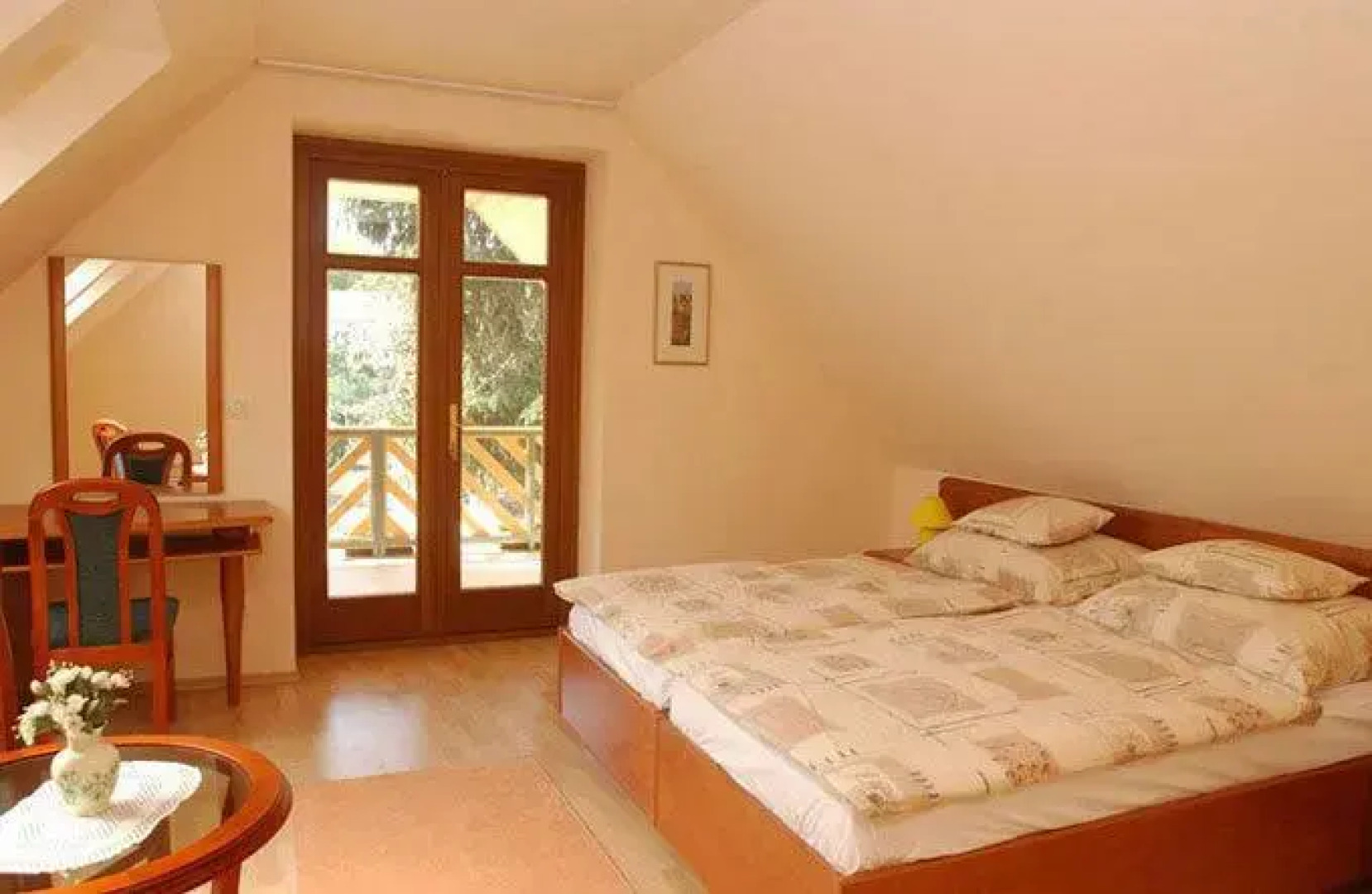 Aranykert Vendégház