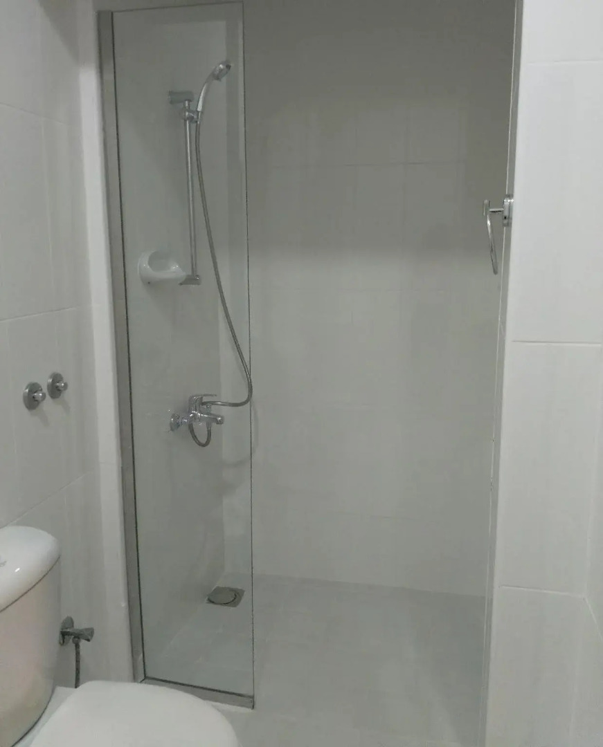 Sovereign Hotel - Marriage Certificate Required