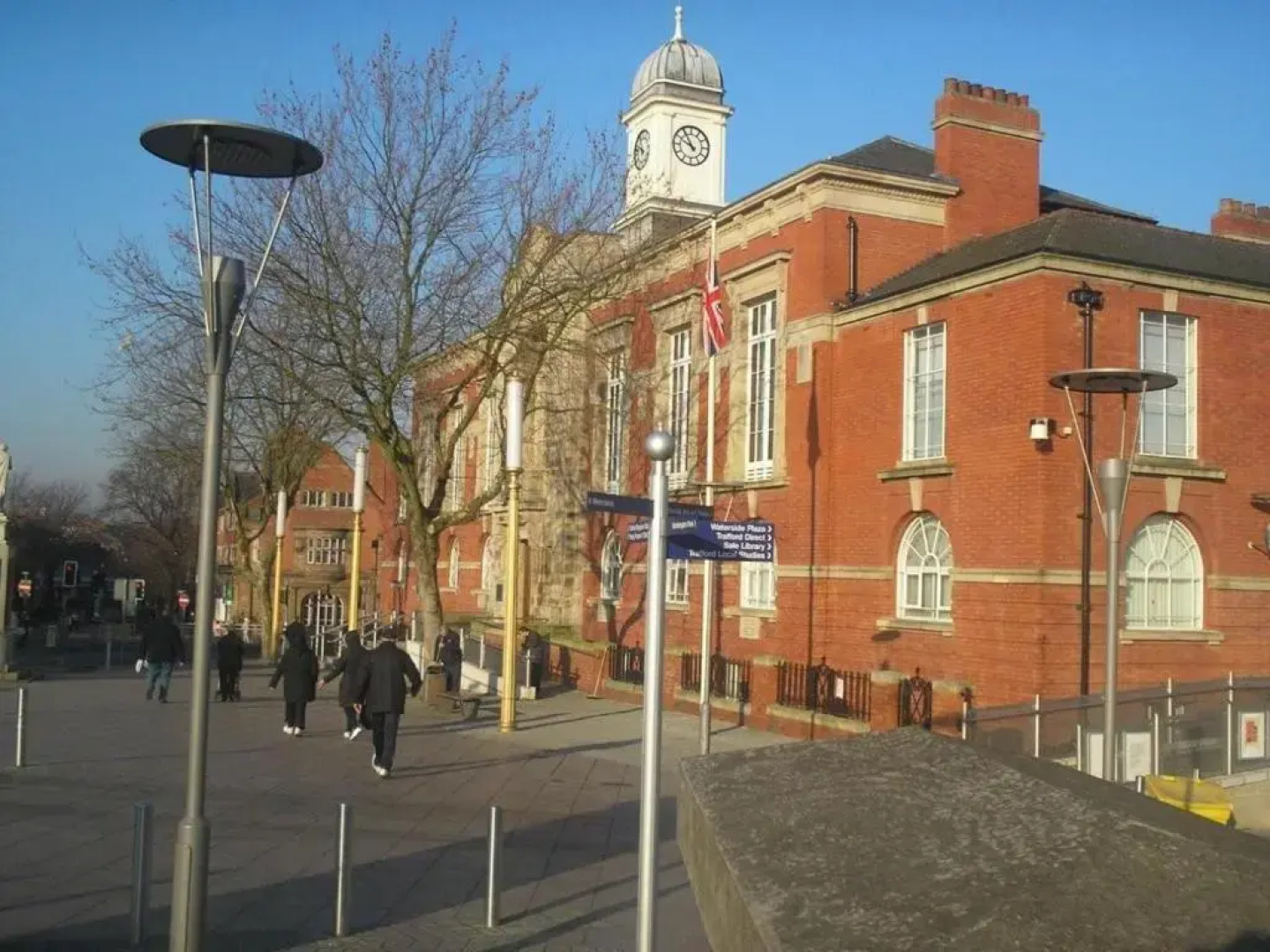 Cheshire Hospitality Ltd T/A Lennox Lea Studios & Apartments