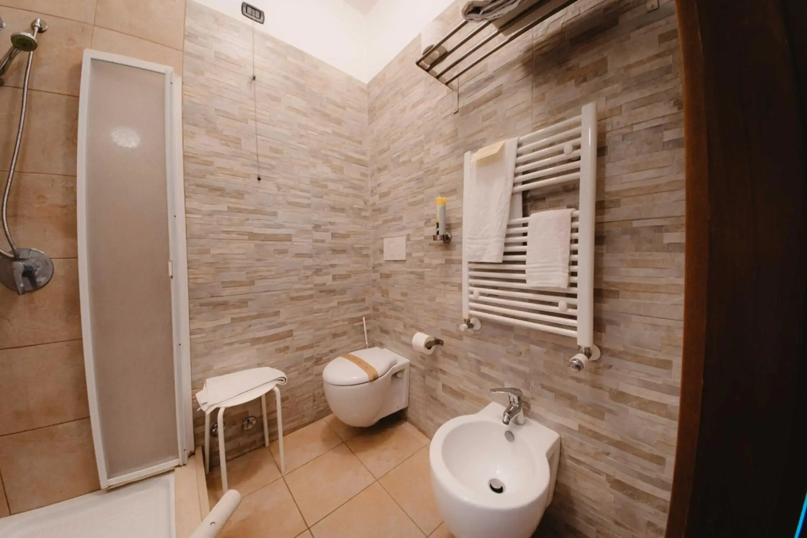 Hotel Accord Le Rose