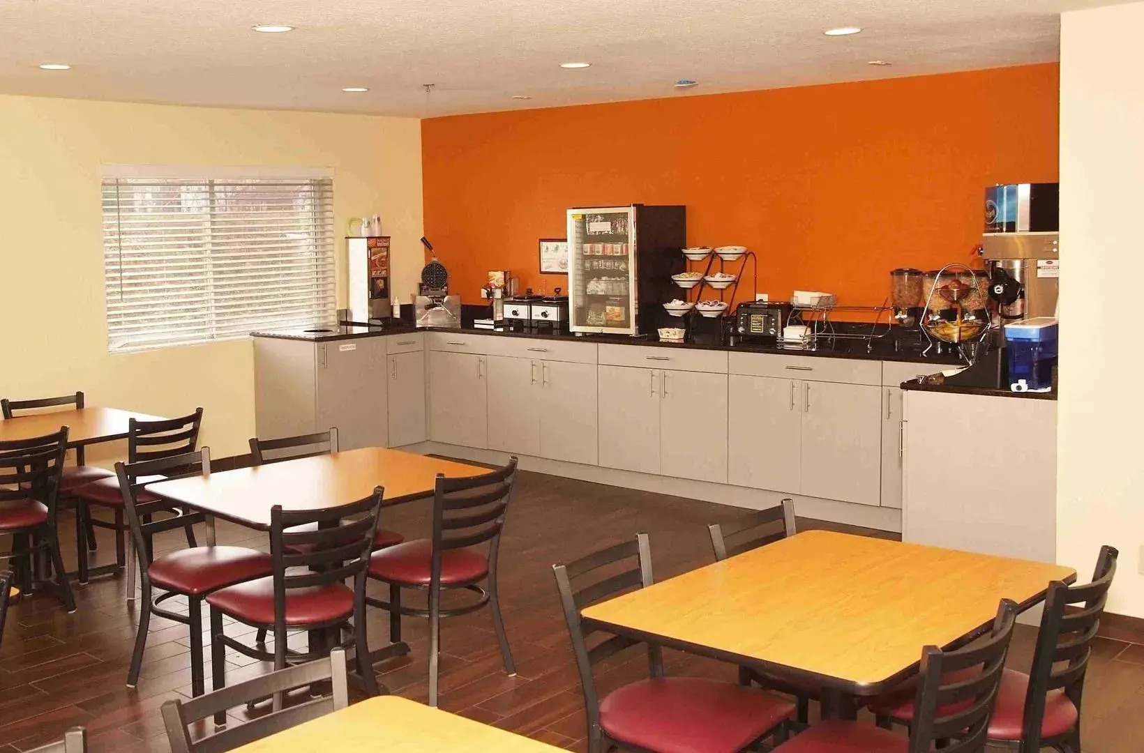 Red Roof Inn Osage Beach - Lake of the Ozarks