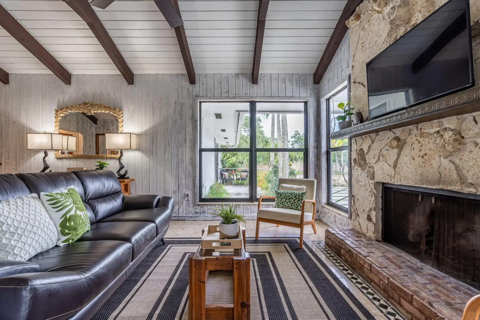 Unique Farmhouse Oasis - Pool Game Room and Pond