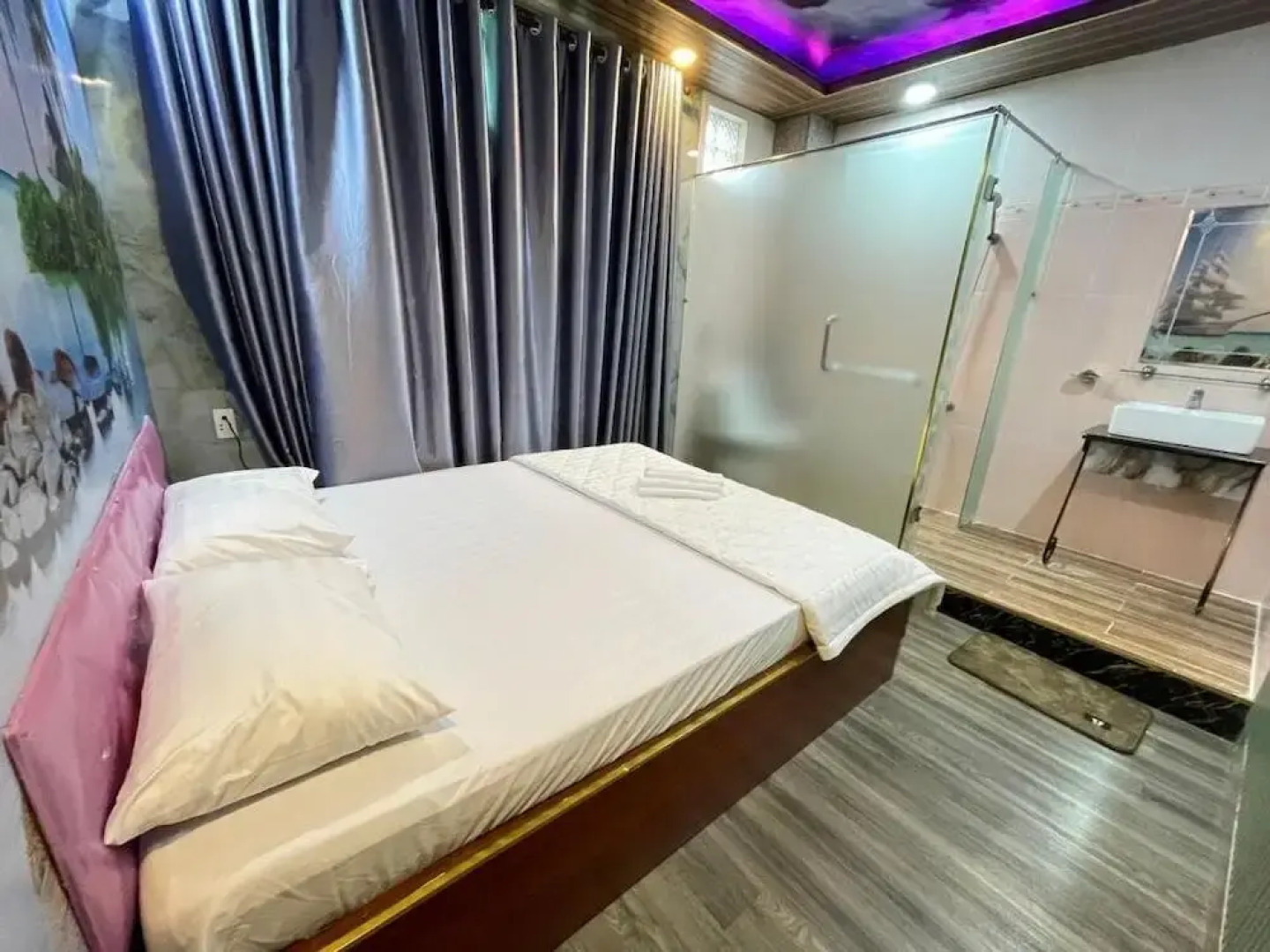 Hoang Gia Hotel Binh Duong by Bay Luxury