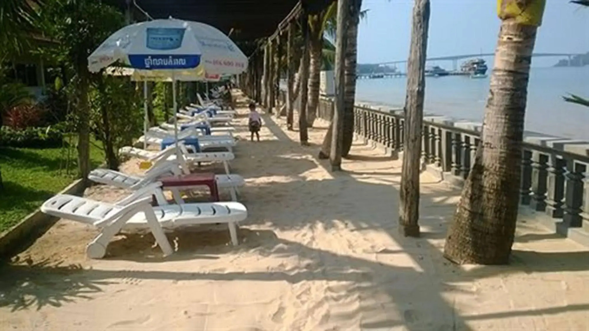 Golden Sea Beach Hotel