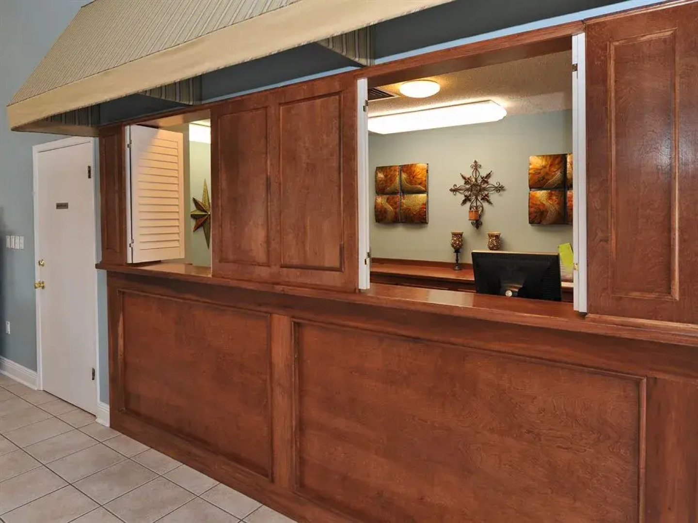 Beach House Condominiums