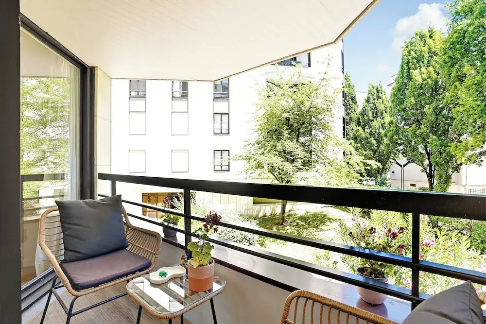 Elegant Apartment- 3br-8p- Levallois-perret