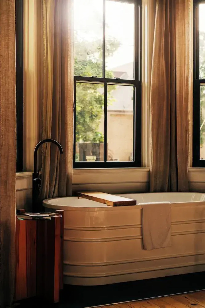 Somewhere Inn Collingwood