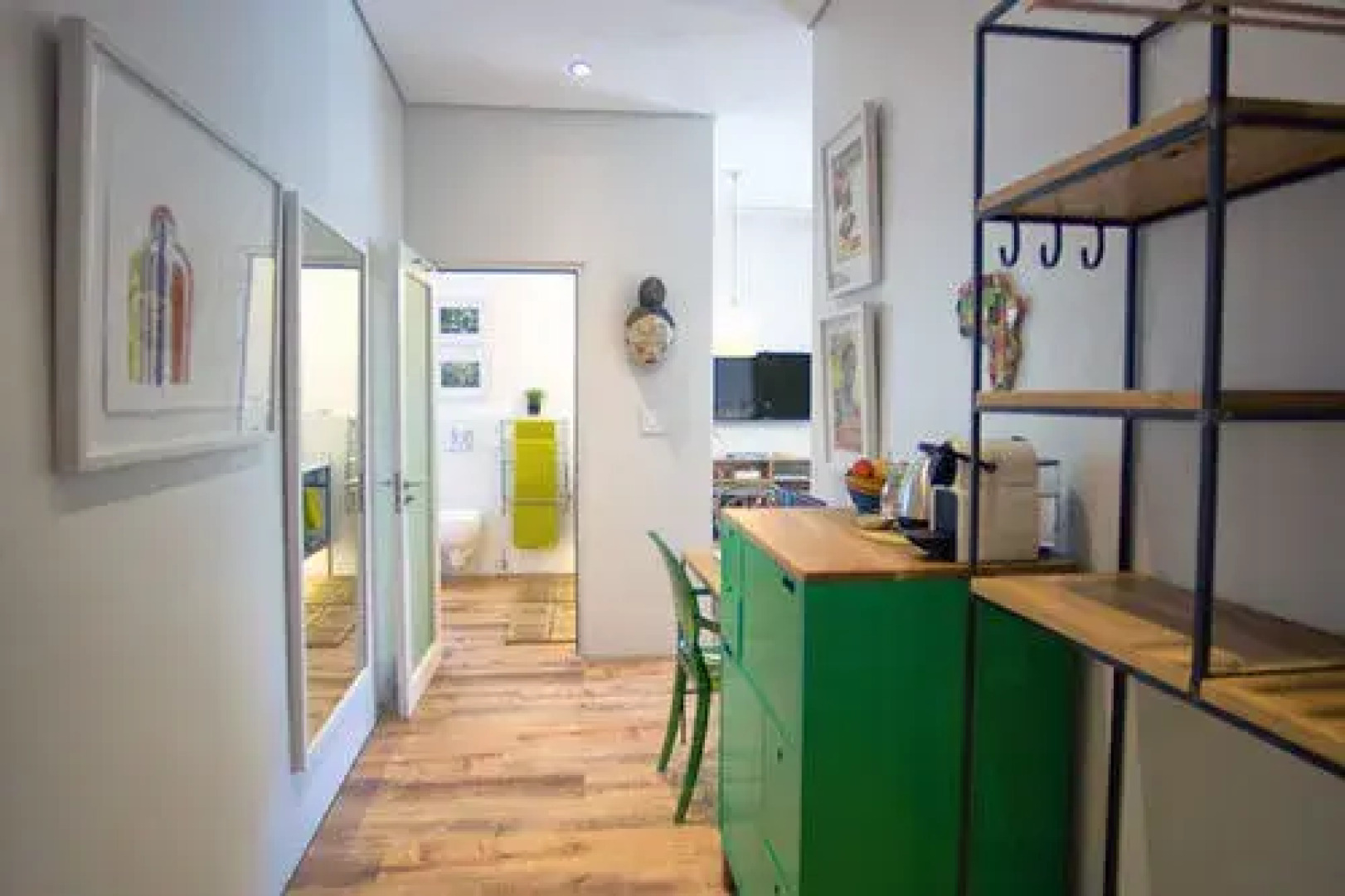 Twice Central Guesthouse