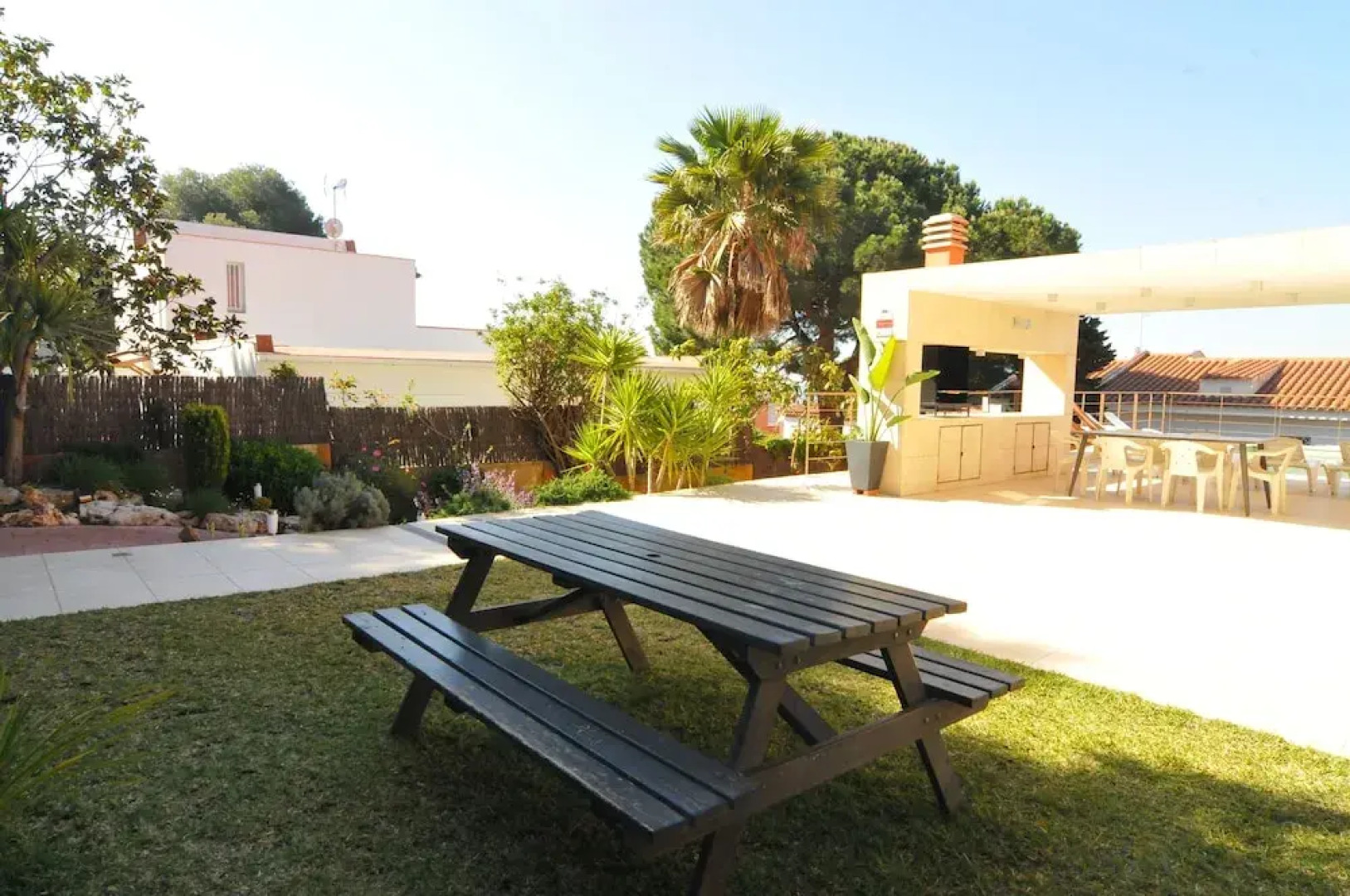 HomeHolidaysRentals Moai - Costa Barcelona