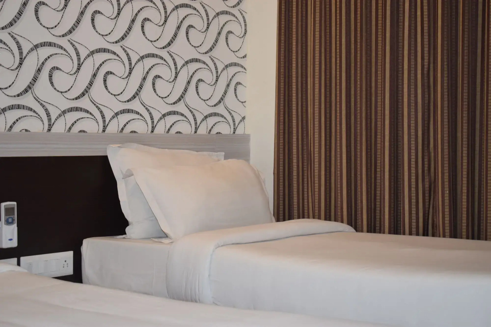 OYO 1050 Hotel Aksharadha