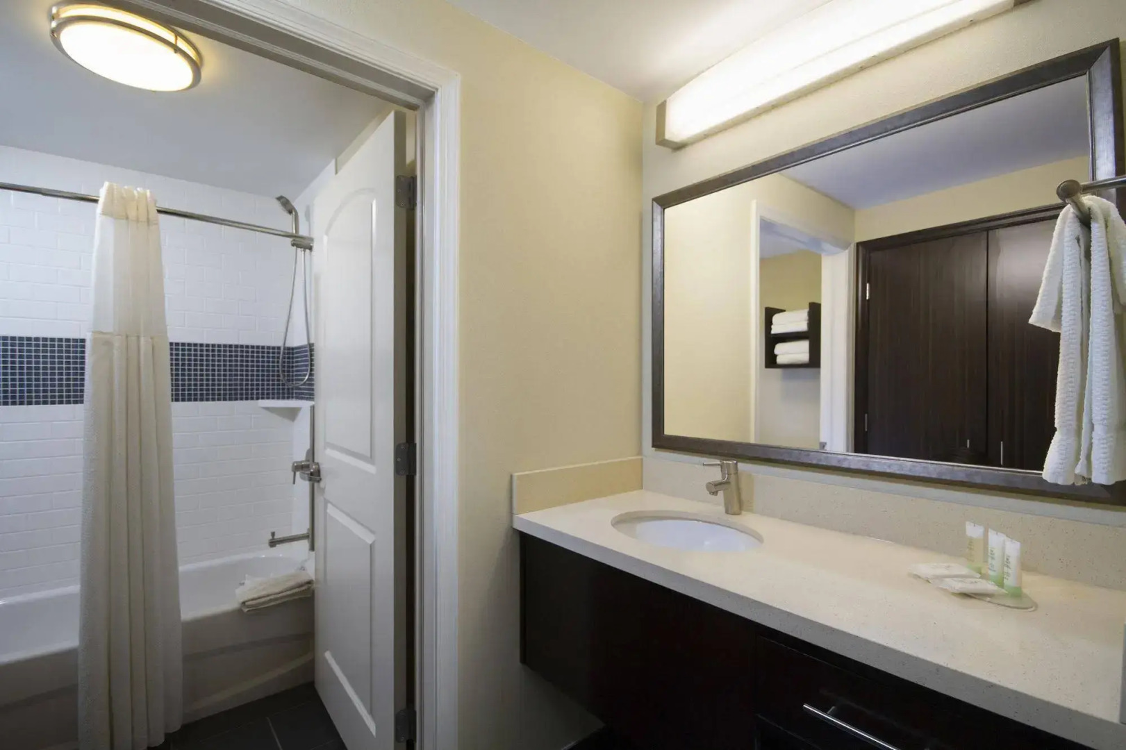 Staybridge Suites Buffalo-Amherst by IHG