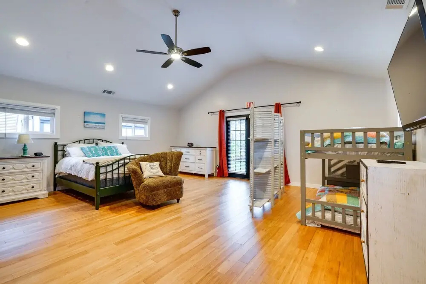 Cozy Ohio Home w/ Patio + Buckeye Lake Access!