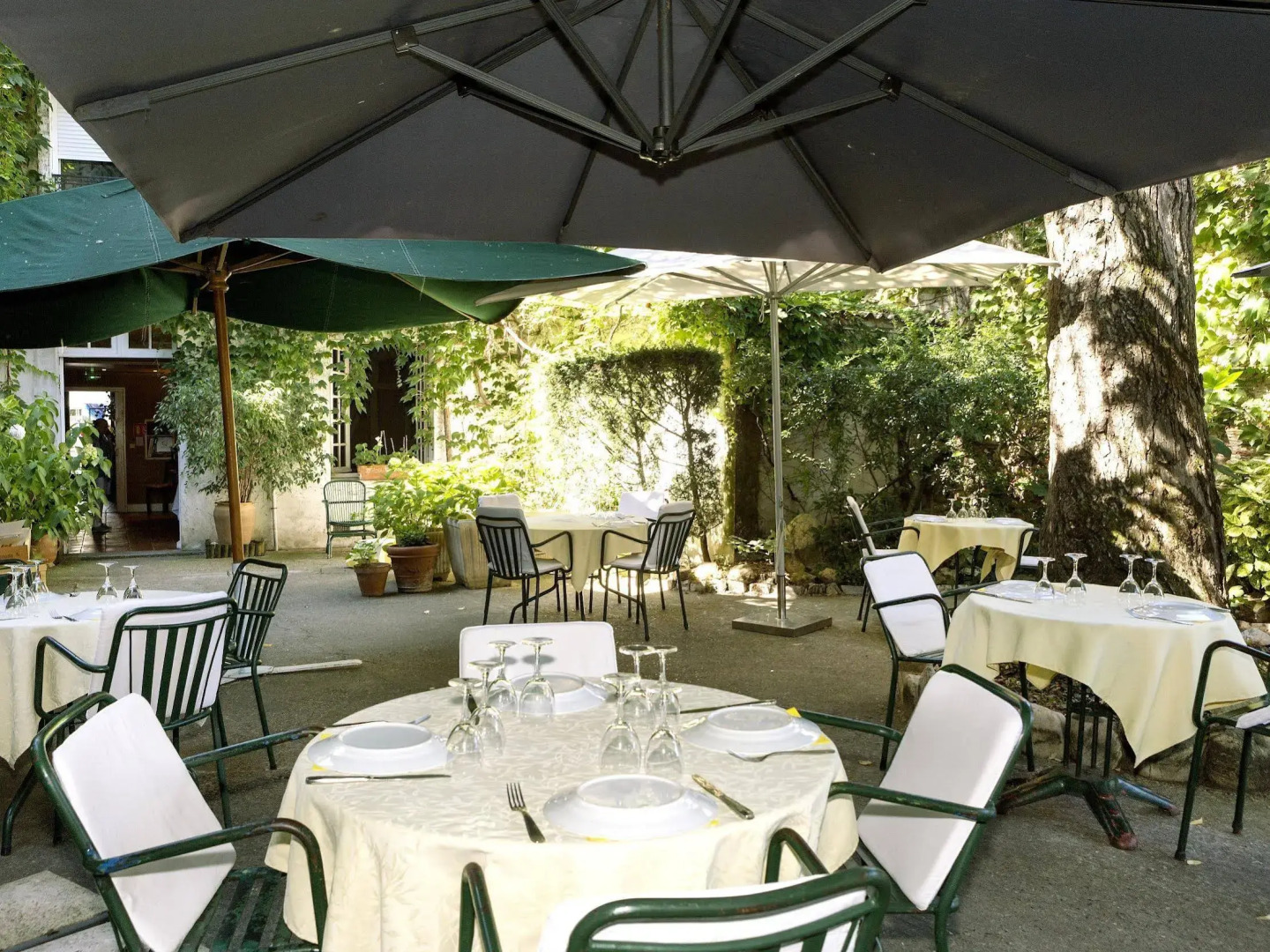 Hotel Restaurant du Midi