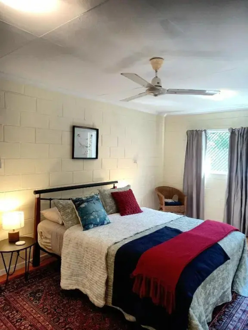 J and Ella's Cooktown Holiday House