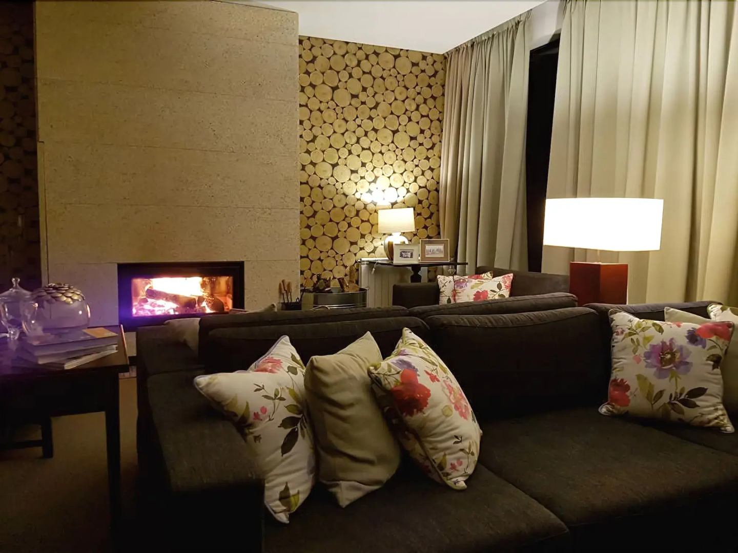 Casa de Baixo - Petit Hotel