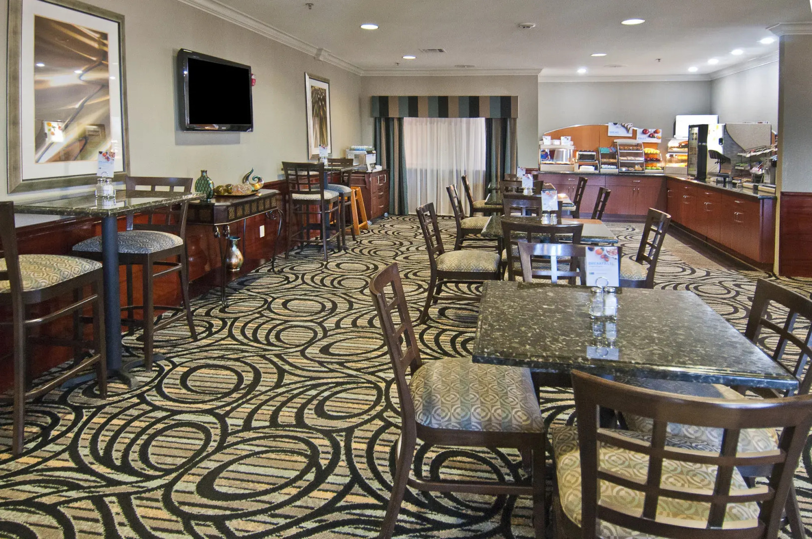 Holiday Inn Express Hotel & Suites Lake Charles by IHG