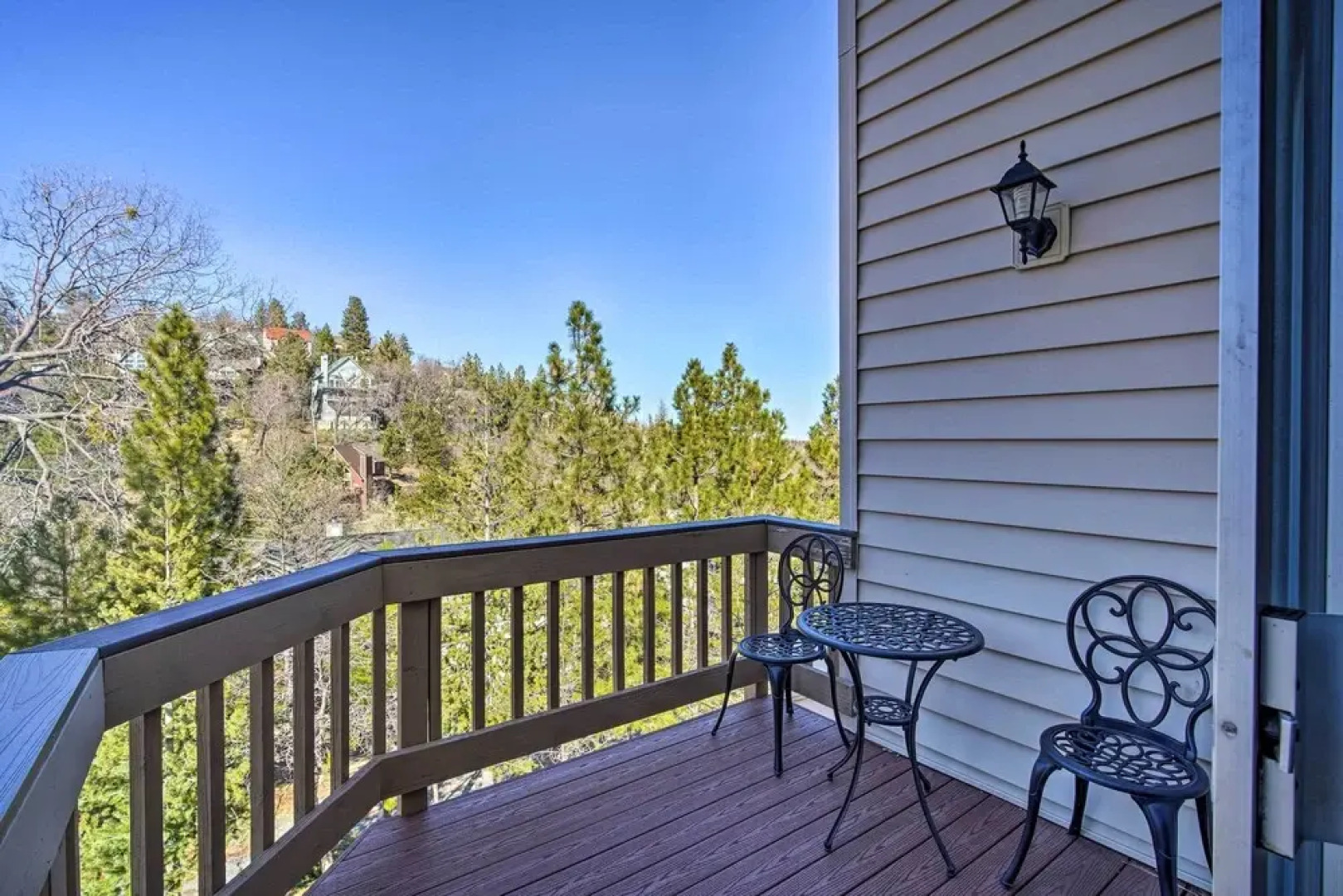 Pet-friendly Lake Arrowhead Home!