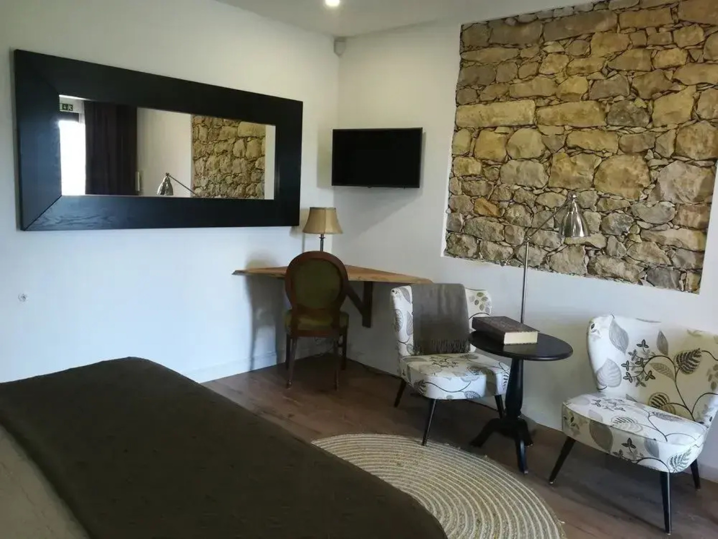 Agartha Boutique Hotel - StoneHouse