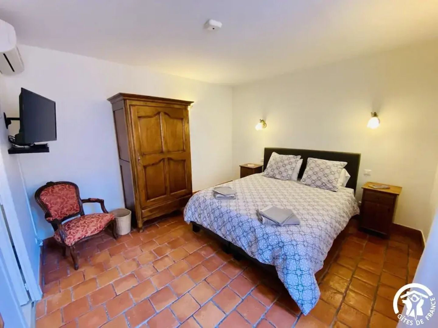 Gîte et Chambres d'hôtes  Le Coq du Nord - Mailhac