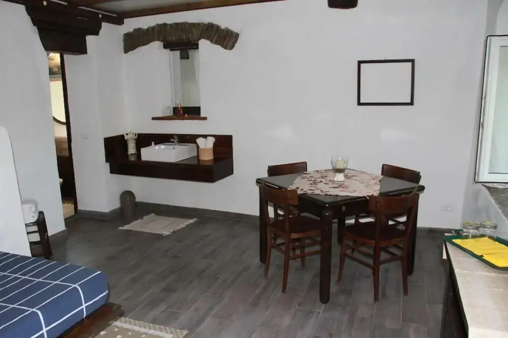 LeAmorine White House B&B