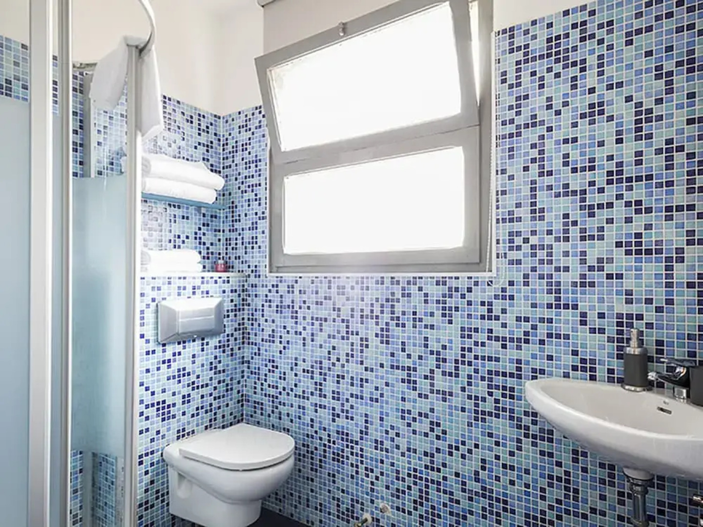 Captivating Holiday Home in Garriguella With Private Pool