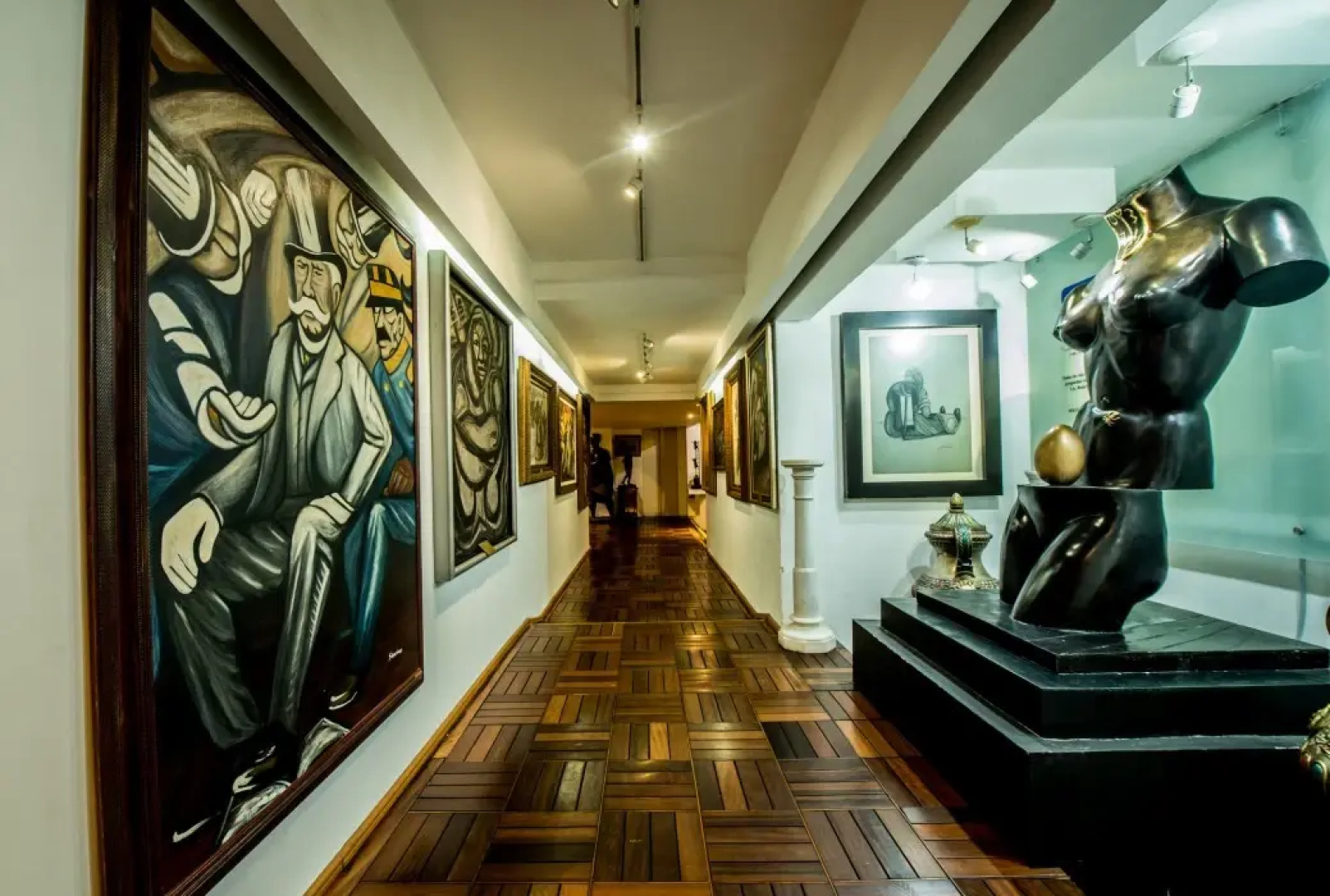 European Life Style Executive Suites & Gallery