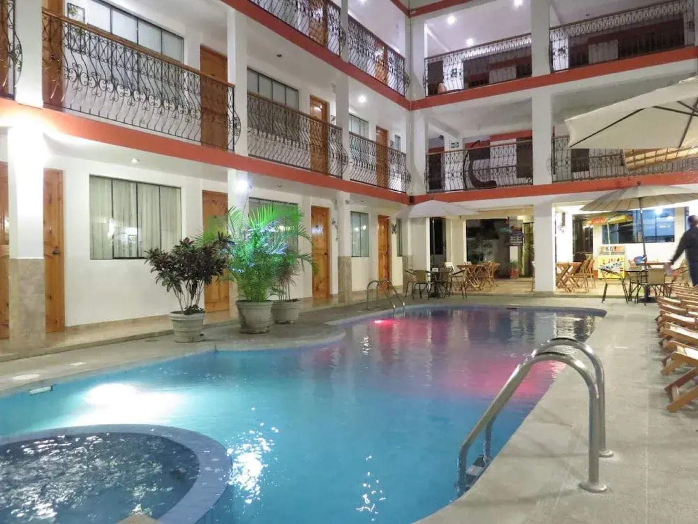 Hotel Las Flores Ica