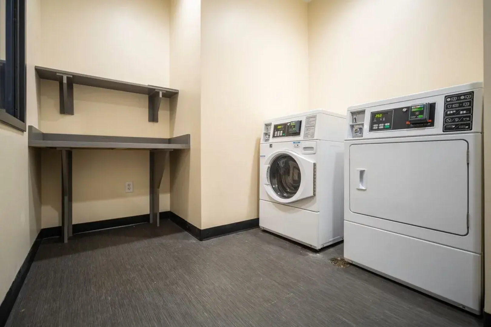 Holiday Inn St. Louis - Creve Coeur by IHG