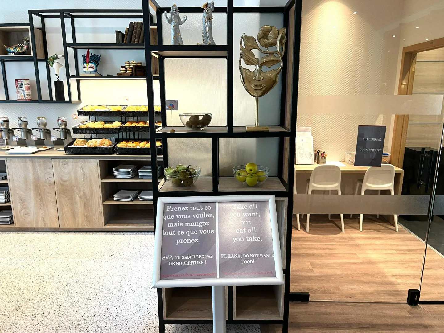 Hotel & Aparthotel Casteau Resort Mons