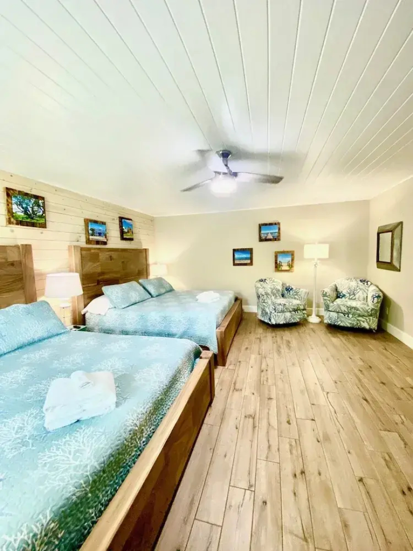 Coast Oaks Cottage 4 1 Bedroom Cottage by RedAwning