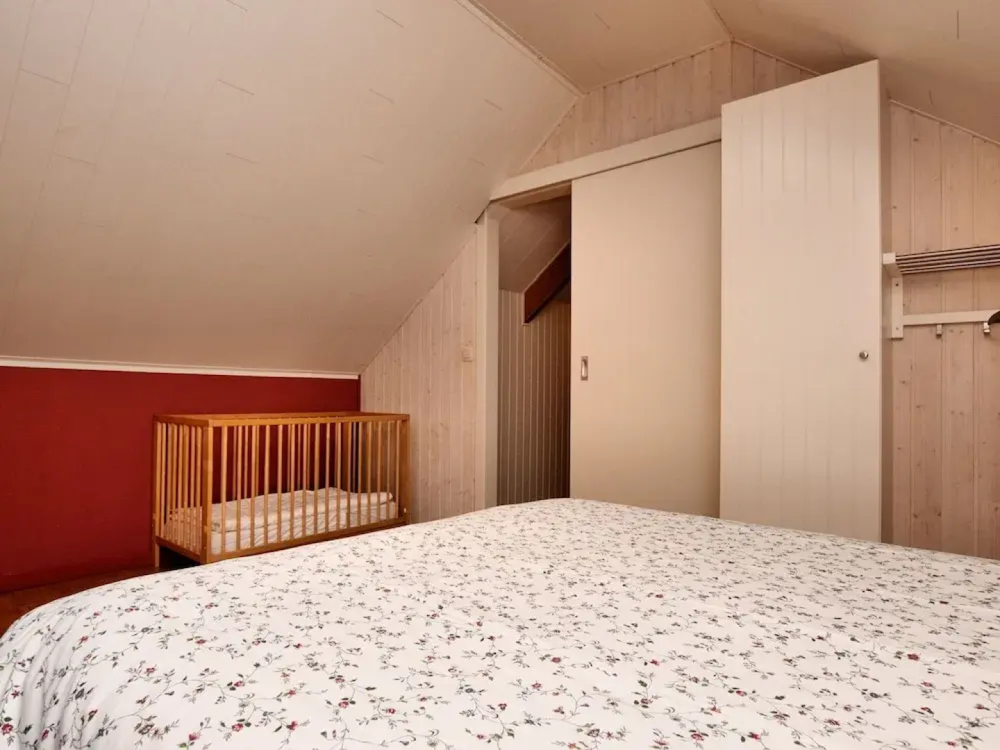 Modern Holiday Home with Private Garden in Tenneville