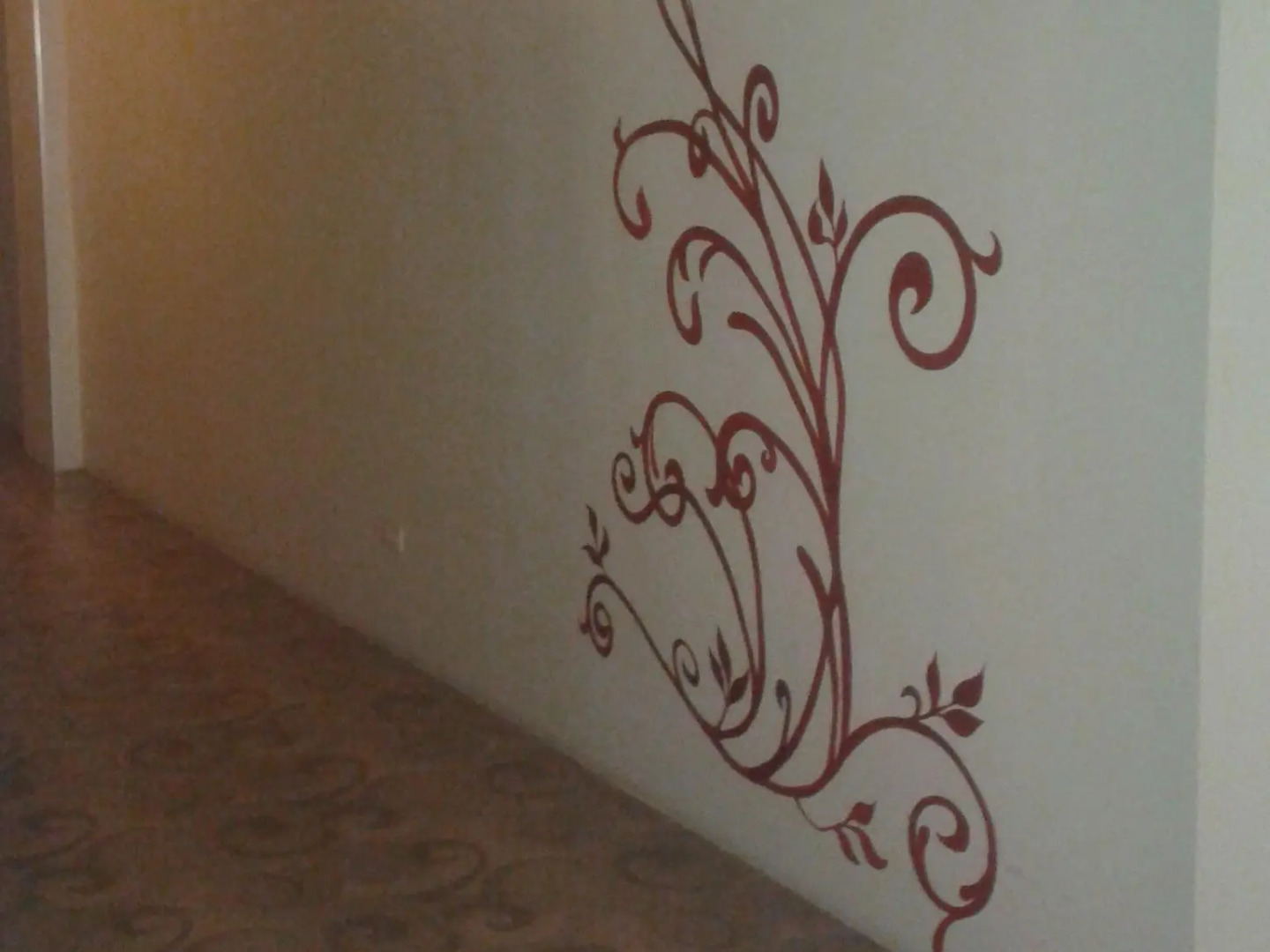 Queen Margarette Hotel - Downtown