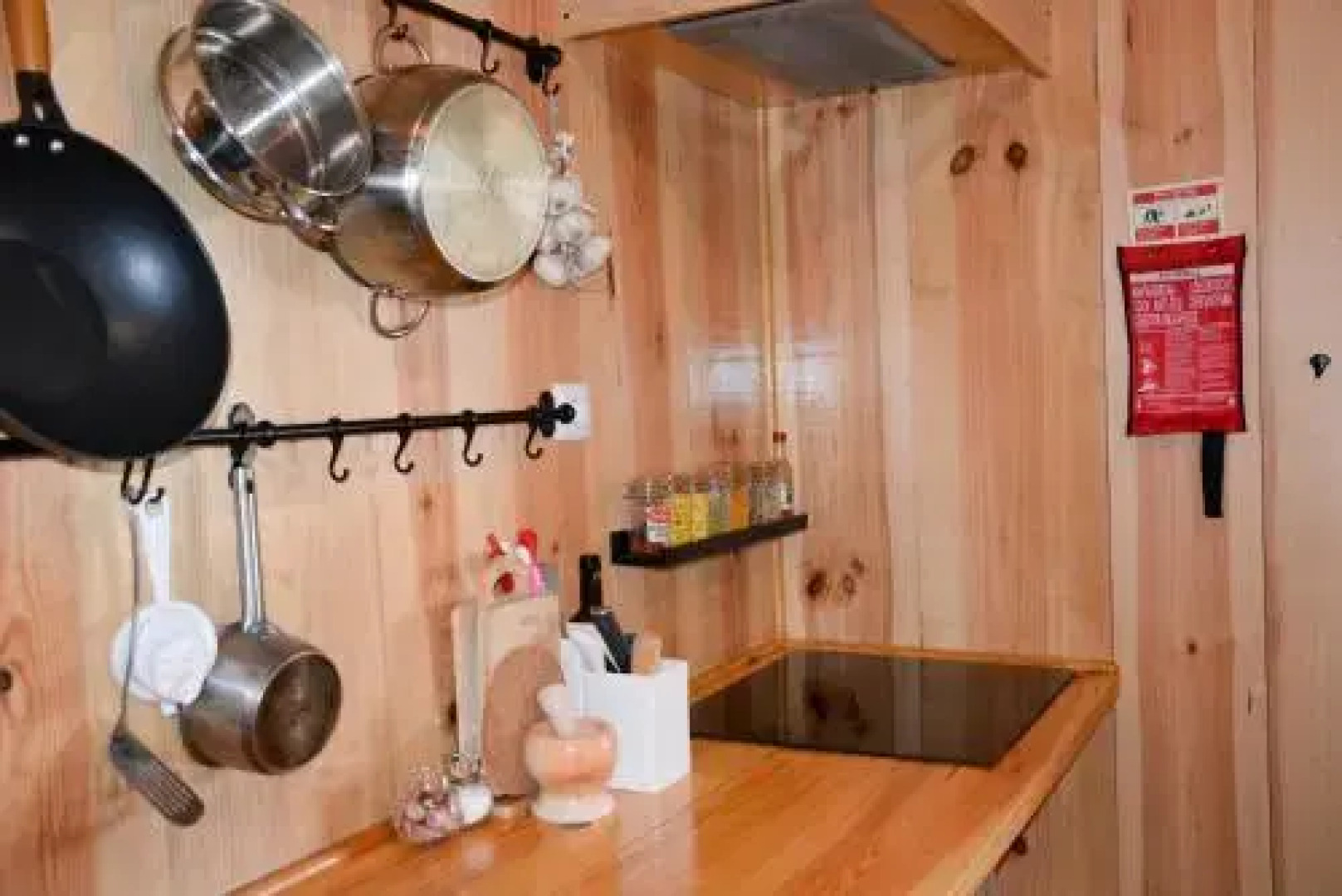 Sal da Costa Lodging