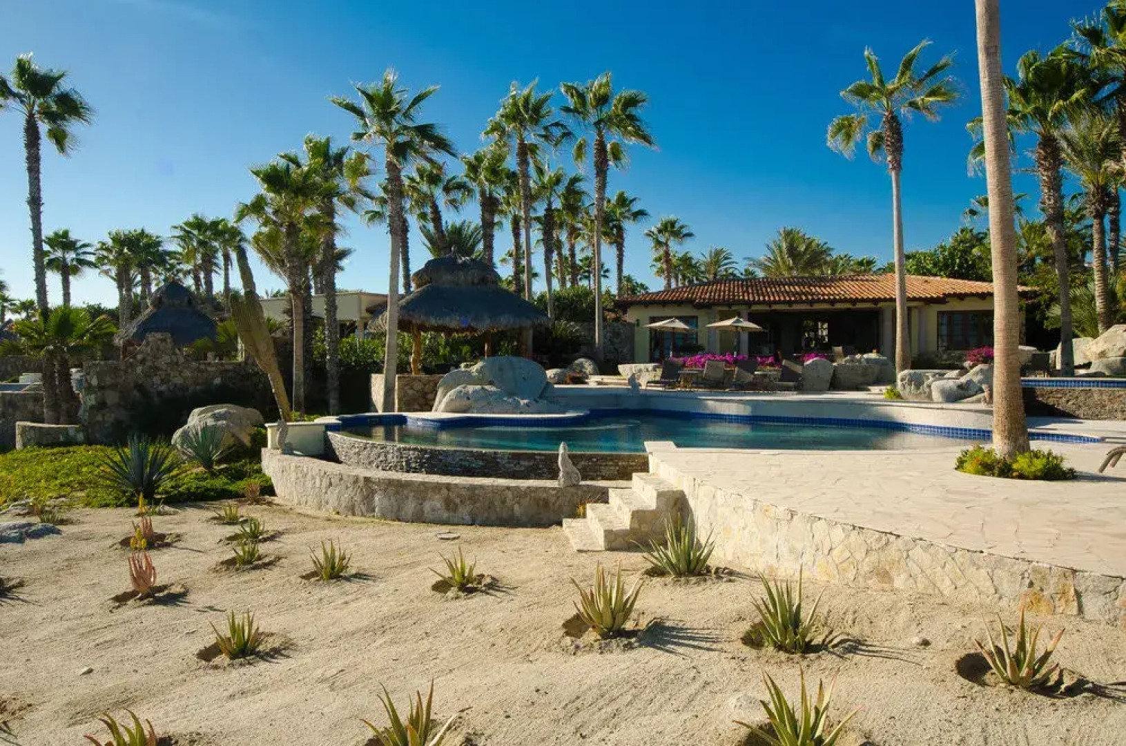 Villa Las Arenas by Cabo Villas