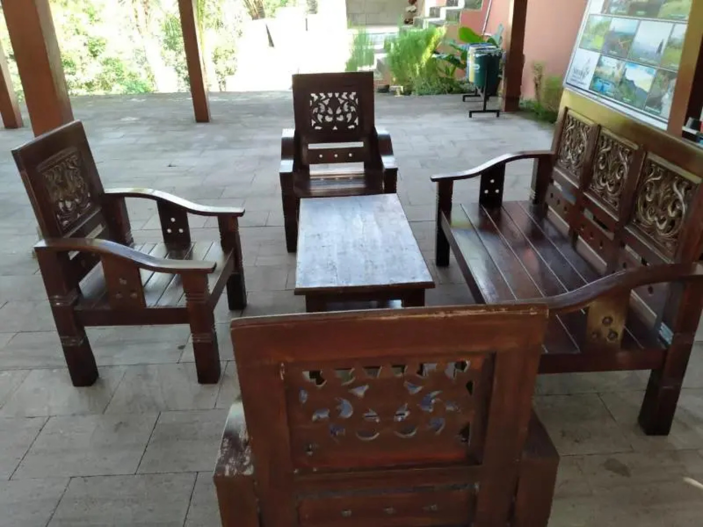 Bina Karya Guesthouse by ZUZU