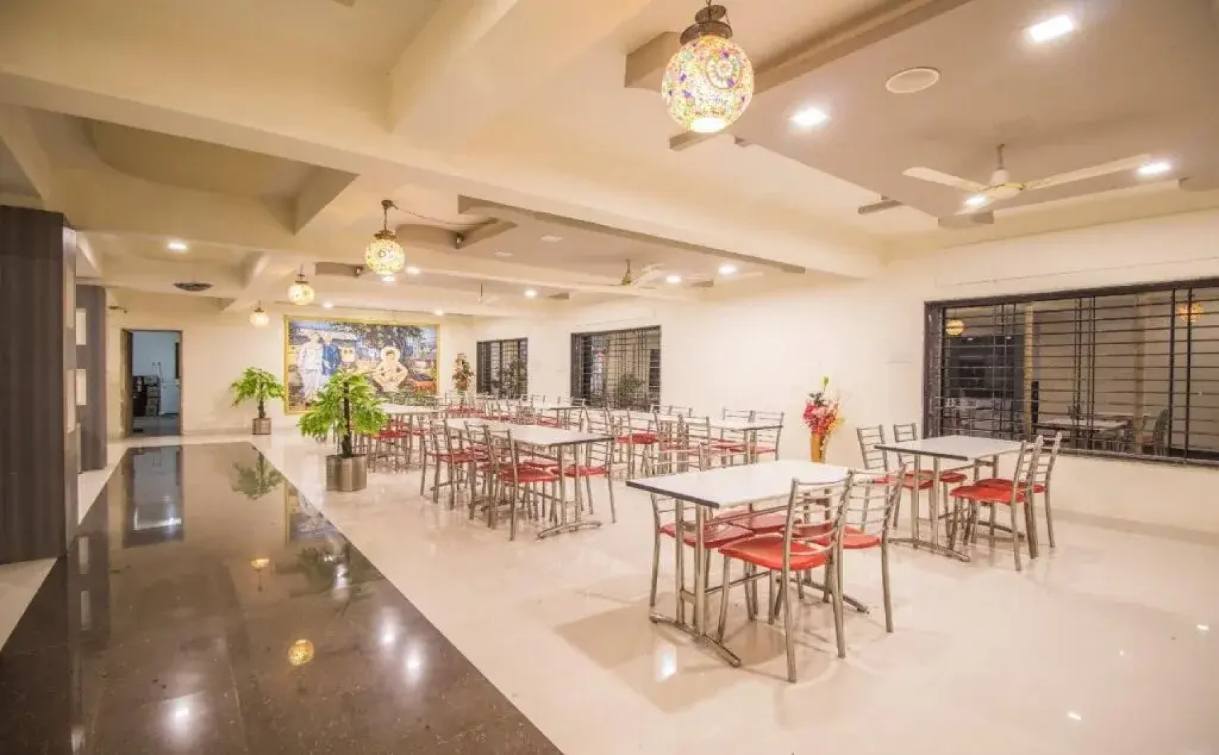 Hotel Yogiraj Palace