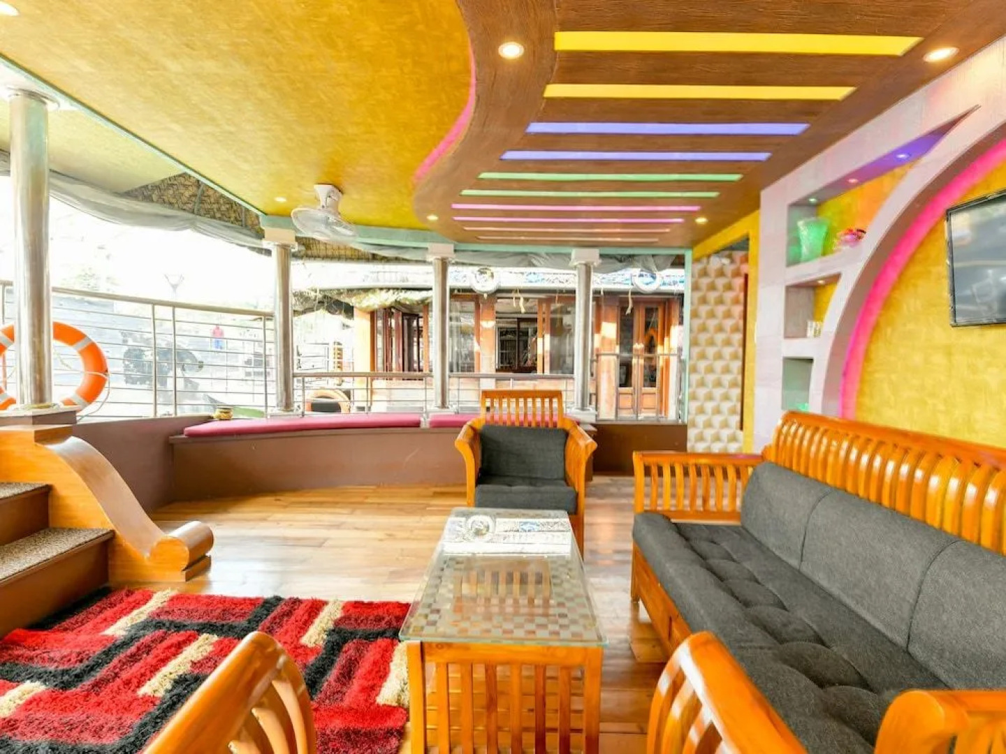 OYO 22272 Houseboat Anugraha 8 Bhk