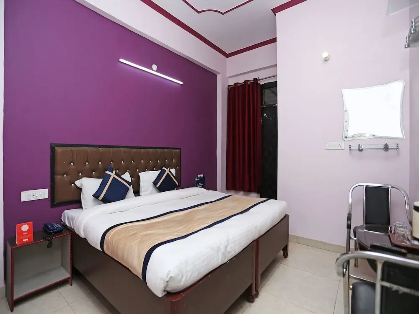 OYO 10827 Hotel Dev Bhoomi
