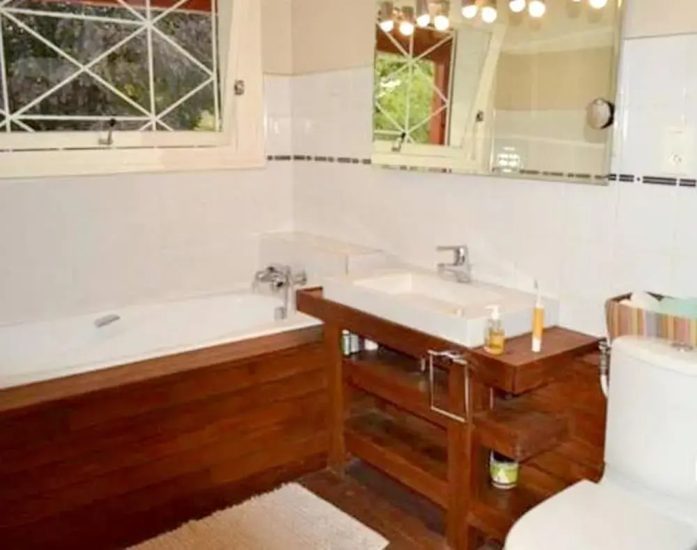 Villa With 6 Bedrooms in Cambo-les-bains, With Wonderful Mountain View, Private Pool, Enclosed Garden - 19 km From the Beach