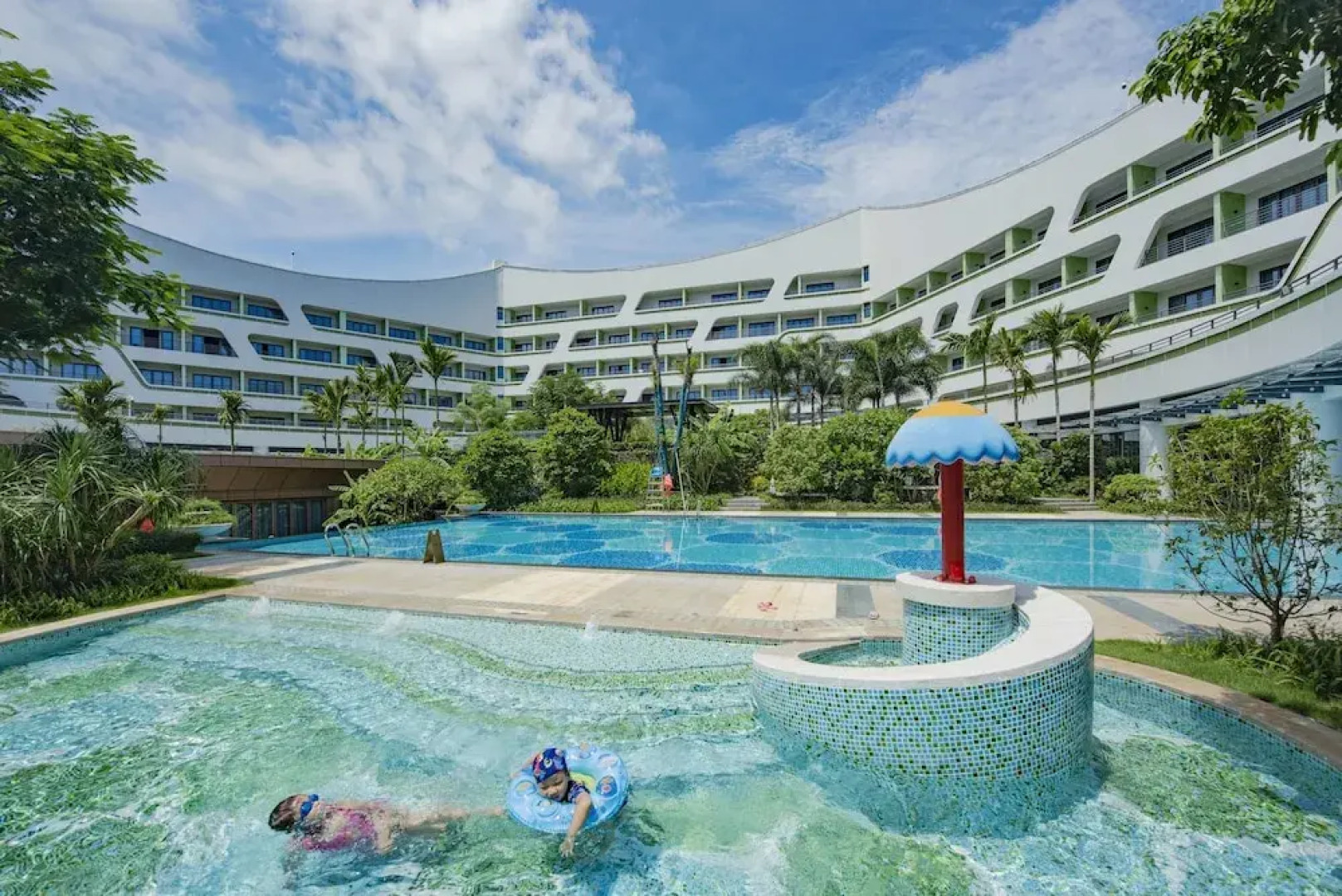 Hainan Blue Horizon Jun Hua Hotel