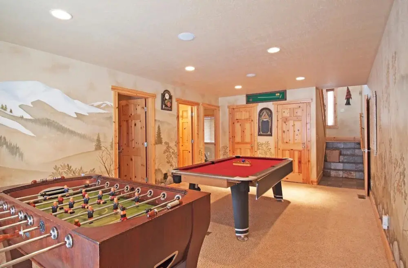 The River Rock Lodge Home 4 Bedrooms 3 Bathrooms Home