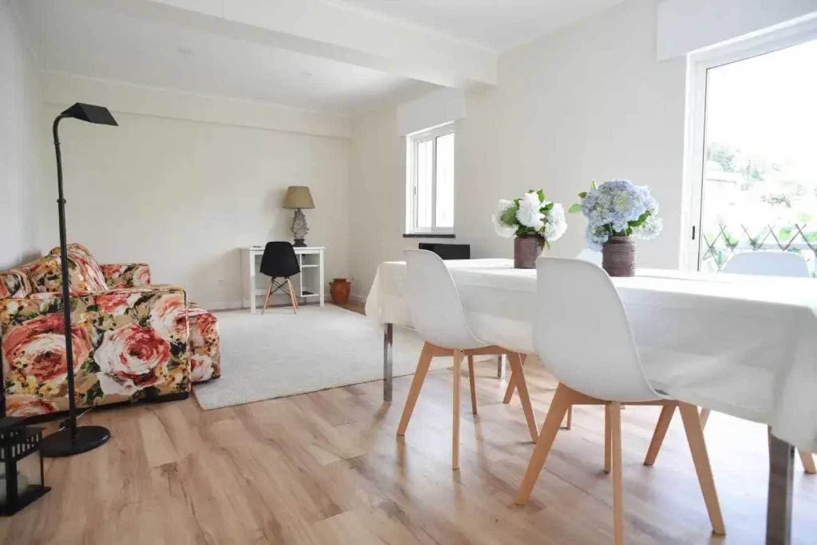 Nia Azorean Apartments