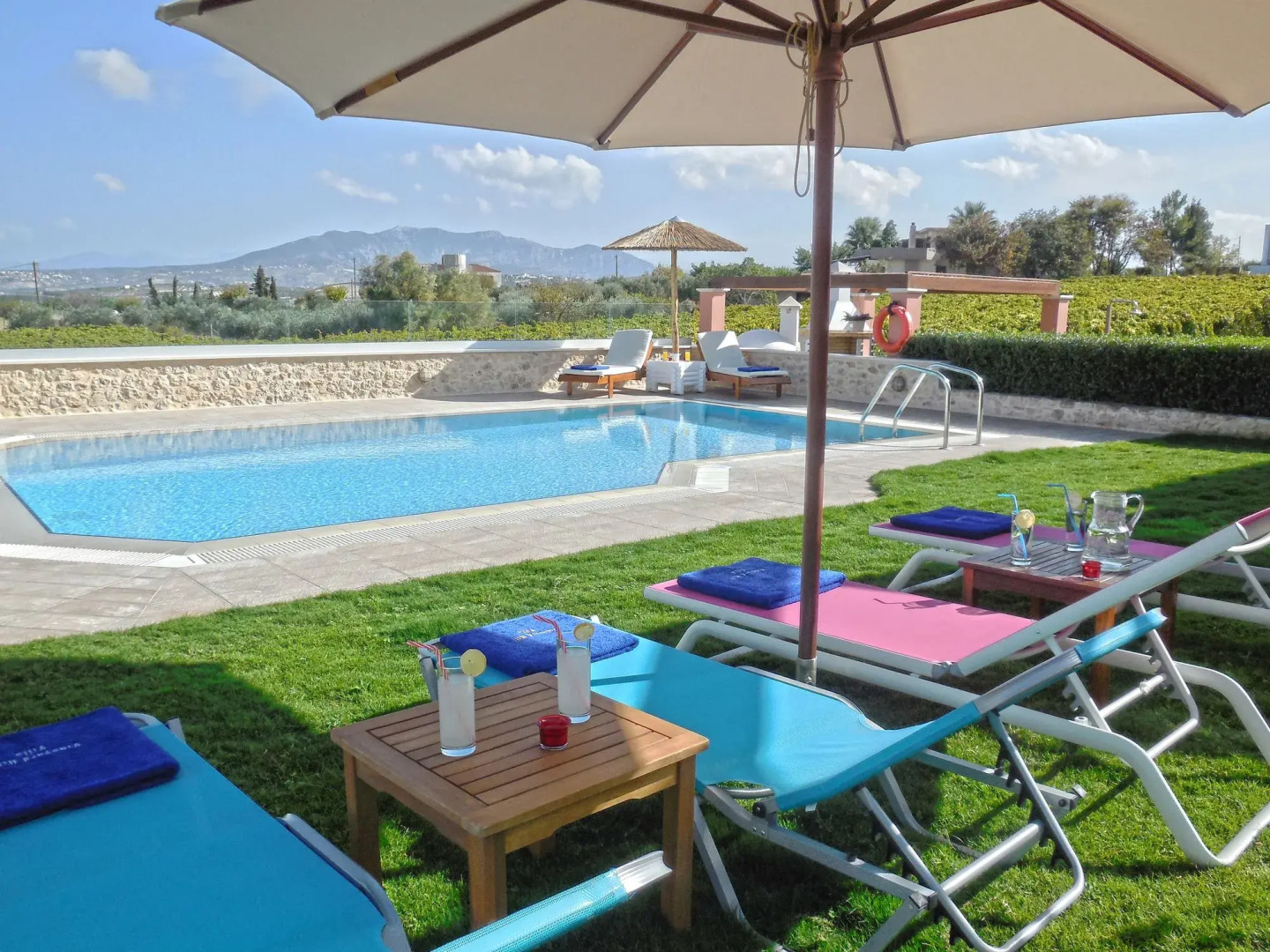 Cretan Vineyard Hill Villa Private Pool, Panoramic View, Beautiful Vineyard