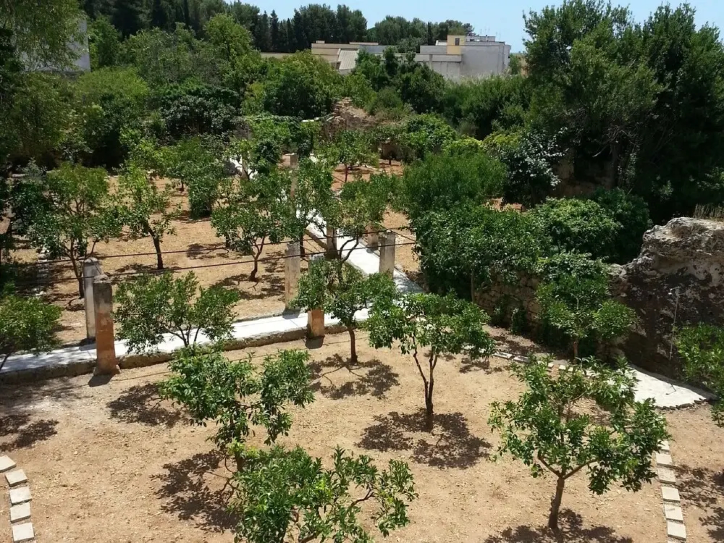 Quaint Holiday Home in Lecce Apulia near Town Center