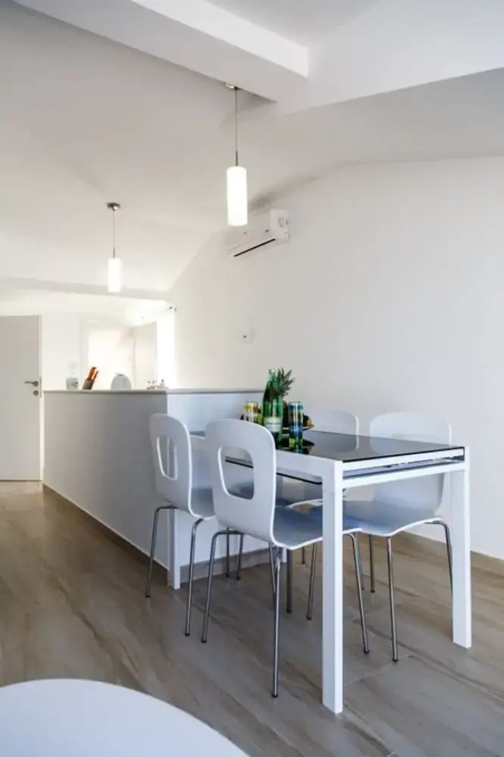 Nemira Sunny Apartments