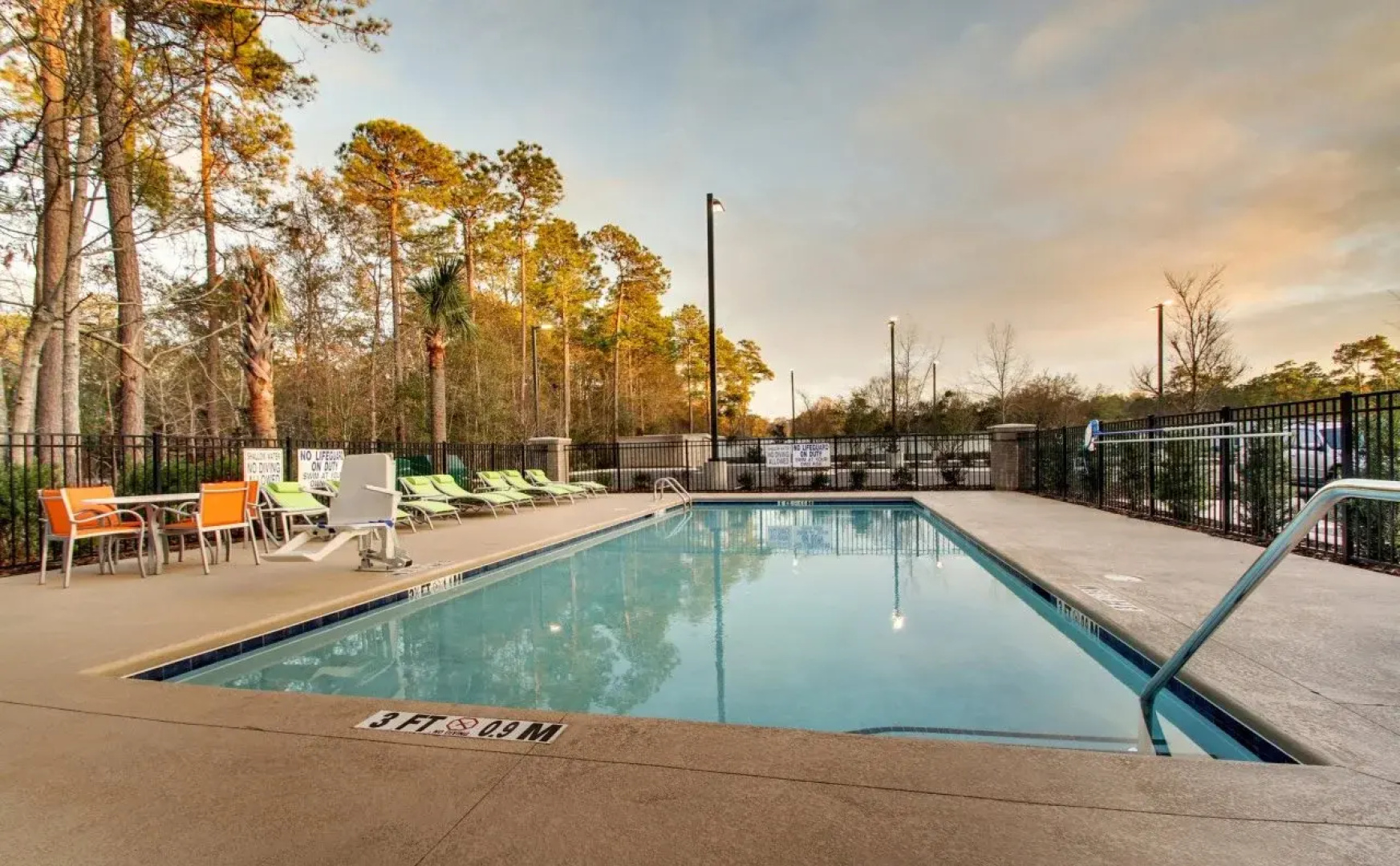 Holiday Inn Express & Suites Summerville by IHG