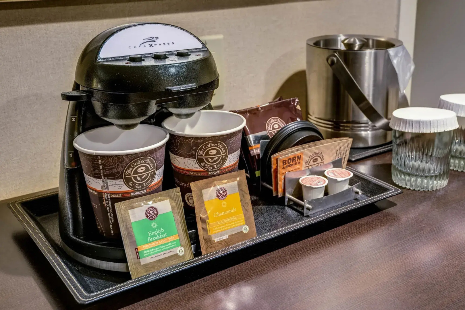 DoubleTree by Hilton Tinton Falls - Eatontown