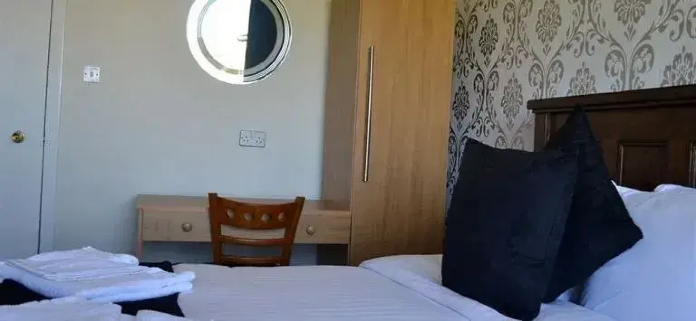 Countryside Express Hotel