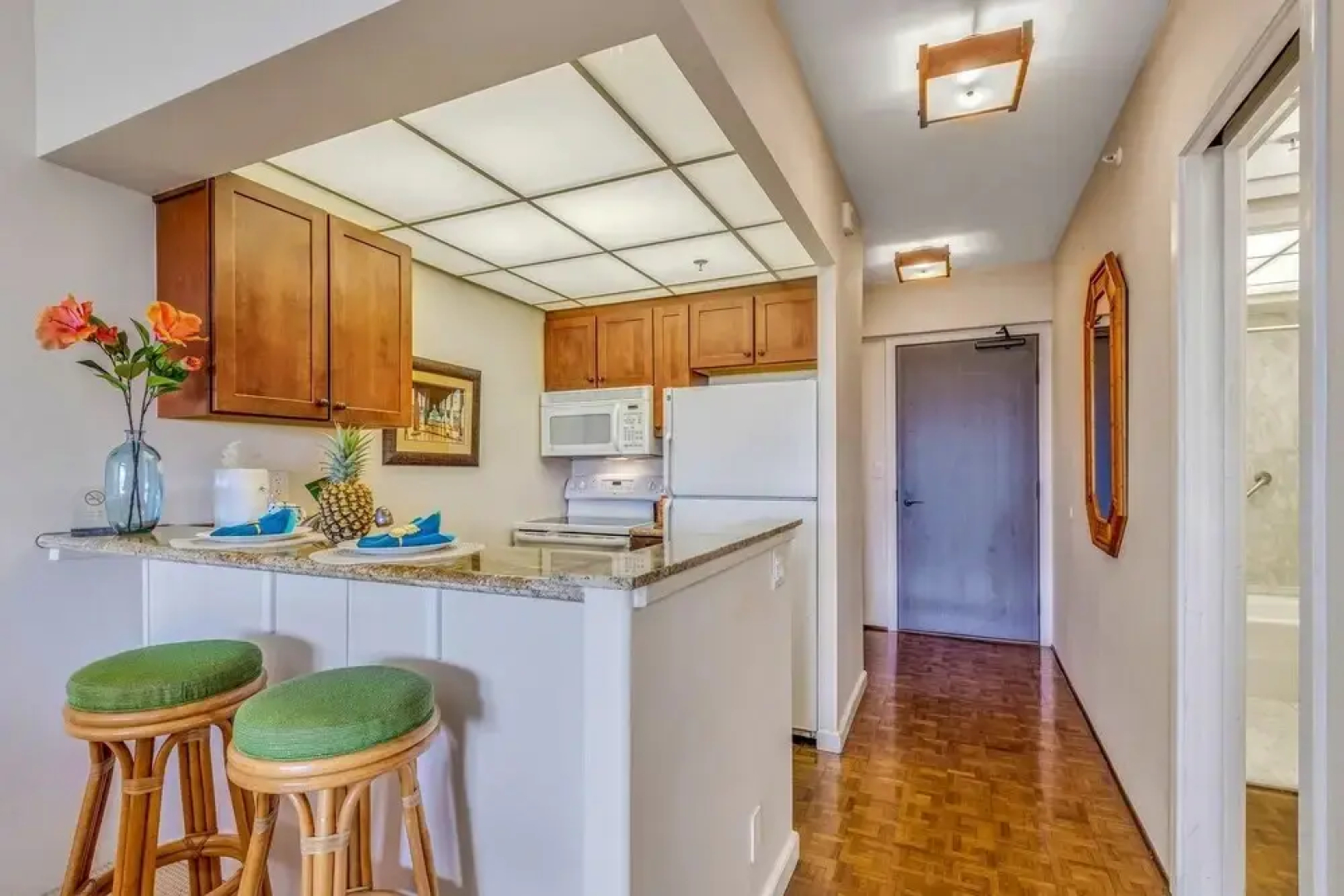 Whaler 6th Floor Oceanview Studio 0 Bedroom Condo by Redawning